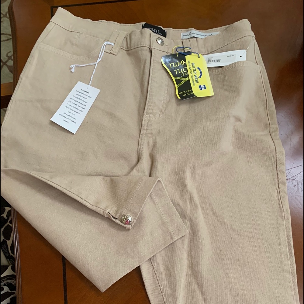 Capri jeans
